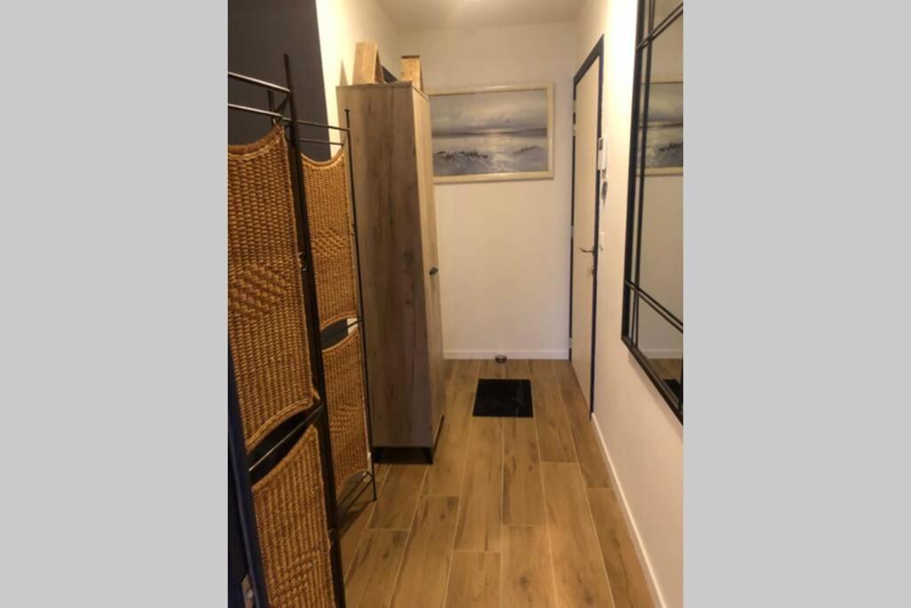 Oostende Luxury Seaview Studio - Large Terrace- Swimming Pool - Parking Luaran gambar